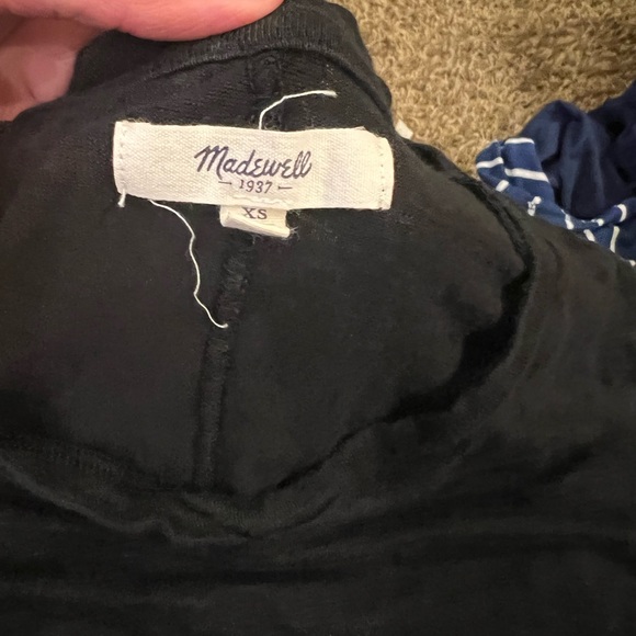 Madewell Crop V Neck Linen Tee - Picture 3 of 5